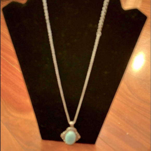 Vintage Silver turquoise necklace. May need cleaning - Picture 3 of 12